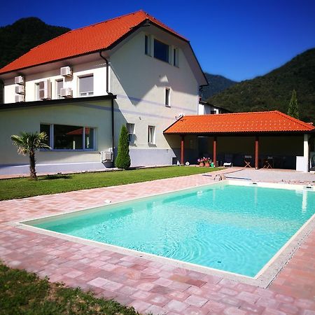 Apartments Volce Tolmin Exteriör bild